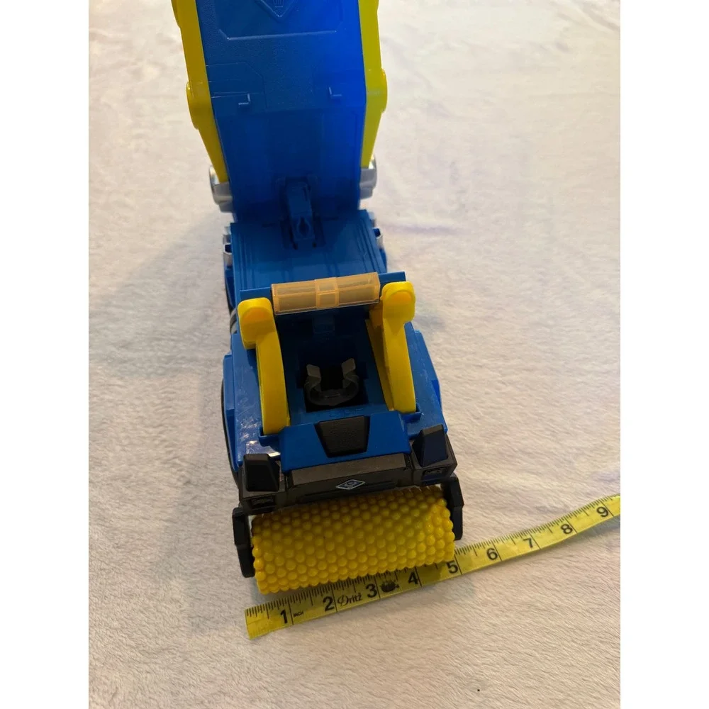 Rubble & Crew Charger's Crane Grabber‎ Dump Truck Blue Yellow Toy Vehicle Only